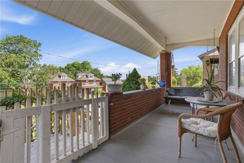 369 Center Avenue West View PA 15229