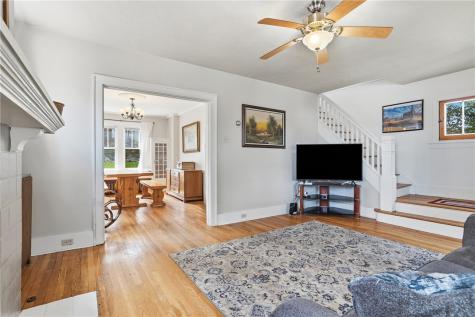 369 Center Avenue West View PA 15229