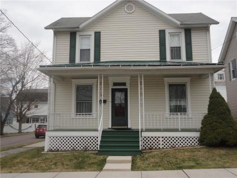 201 Lincoln Avenue Meyersdale Boro PA 15552
