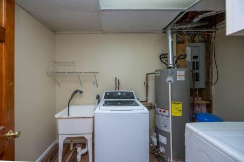 208 Mccleary Road Hookstown PA 15050