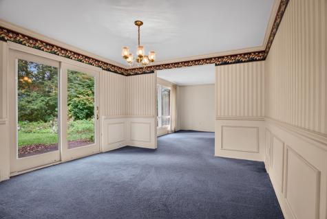 904 Lovingston Drive Mt Lebanon PA 15216
