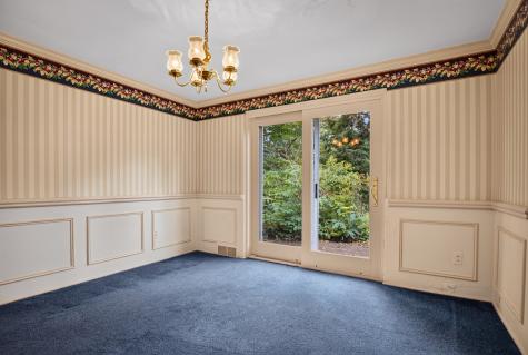 904 Lovingston Drive Mt Lebanon PA 15216