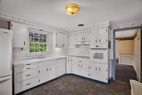 904 Lovingston Drive Mt Lebanon PA 15216