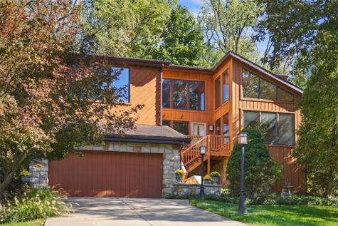 4282 Forest Glen Drive Hampton PA 15101