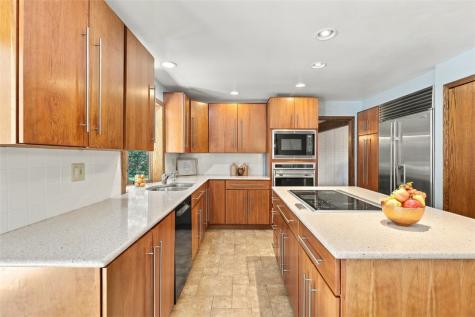 4282 Forest Glen Drive Hampton PA 15101