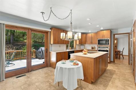 4282 Forest Glen Drive Hampton PA 15101