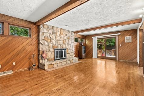 4282 Forest Glen Drive Hampton PA 15101