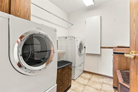 4282 Forest Glen Drive Hampton PA 15101