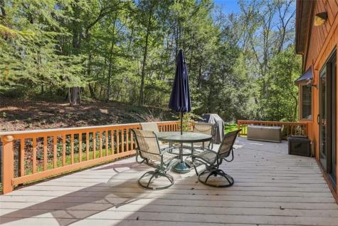 4282 Forest Glen Drive Hampton PA 15101
