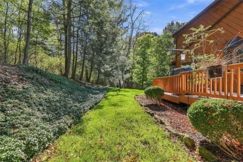4282 Forest Glen Drive Hampton PA 15101