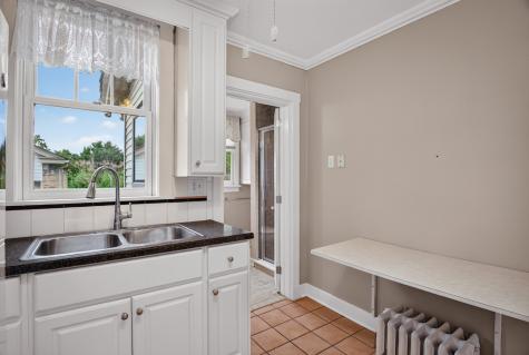 246 Hazel Drive Mt Lebanon PA 15228