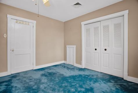 246 Hazel Drive Mt Lebanon PA 15228