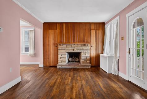 246 Hazel Drive Mt Lebanon PA 15228