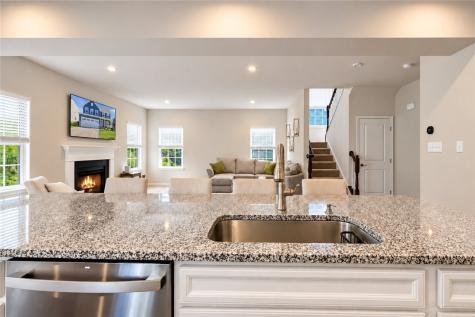 558 Dogwood Lane Mcdonald PA 15057