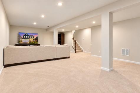 558 Dogwood Lane Mcdonald PA 15057