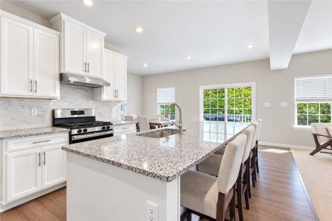 558 Dogwood Lane Mcdonald PA 15057