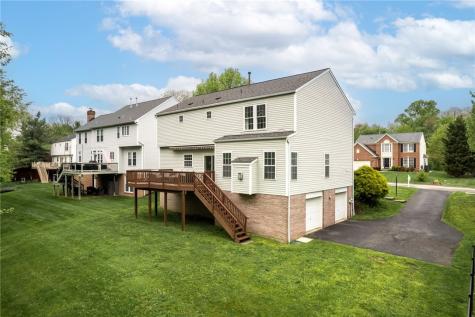 238 Gary Drive Ohio Township PA 15143