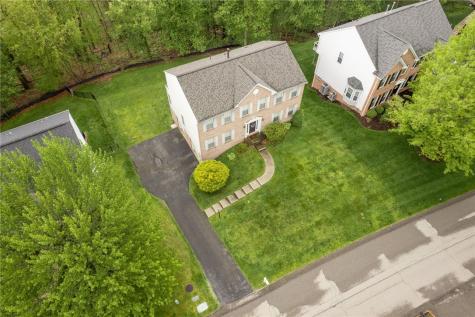 238 Gary Drive Ohio Township PA 15143