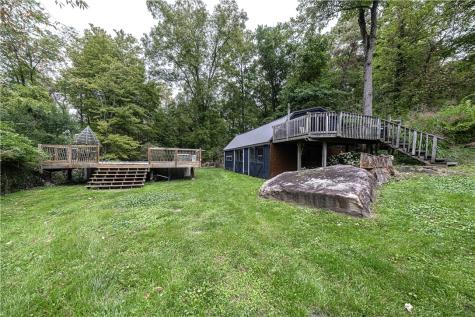 715 Powers Drive Mccandless PA 15090