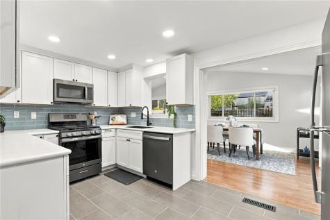 4052 Crestwood Drive West Deer PA 15044