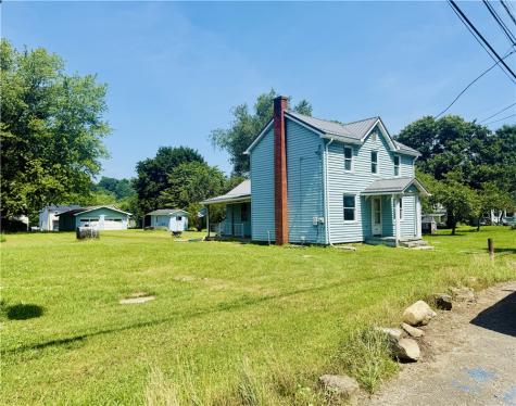 1231 And 1233 Pegtown Avenue North Apollo PA 15673