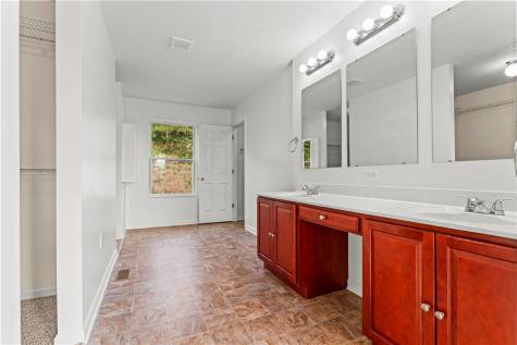 302 Summit Circle Chartiers PA 15342