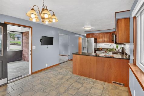 3360 Mcroberts Road Castle Shannon PA 15234
