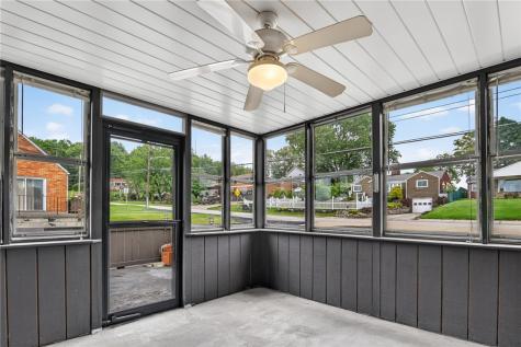 3360 Mcroberts Road Castle Shannon PA 15234