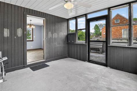 3360 Mcroberts Road Castle Shannon PA 15234