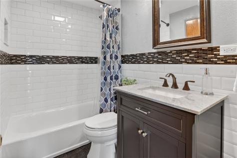3360 Mcroberts Road Castle Shannon PA 15234