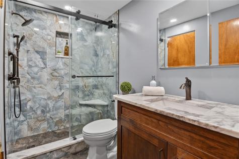 3360 Mcroberts Road Castle Shannon PA 15234