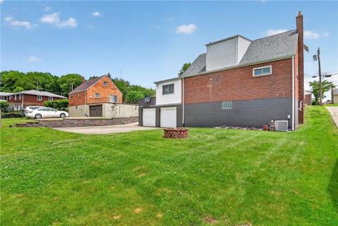3360 Mcroberts Road Castle Shannon PA 15234