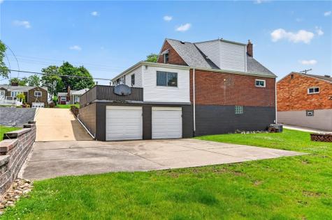 3360 Mcroberts Road Castle Shannon PA 15234