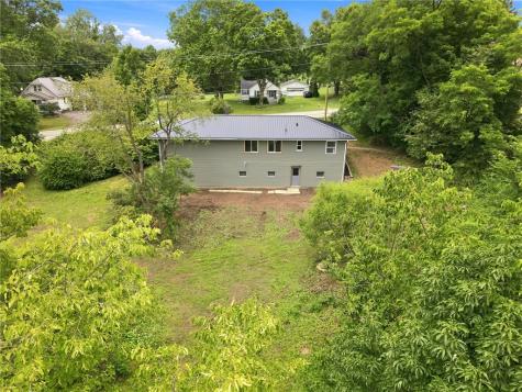 2251 Mercer West Middlesex Road Lackawannock Township PA 16159
