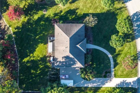 100 Teaberry Lane Peters Township PA 15367