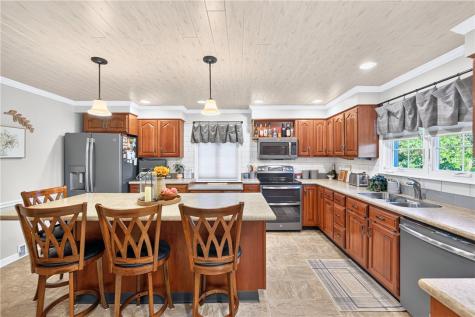 1421 4th Street Carroll Township PA 15063