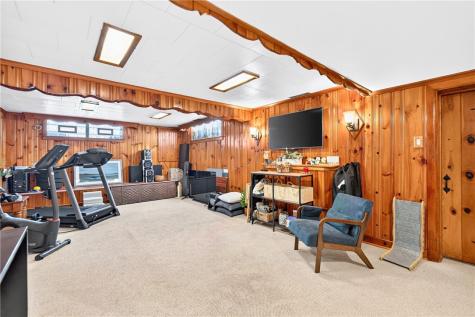 1421 4th Street Carroll Township PA 15063