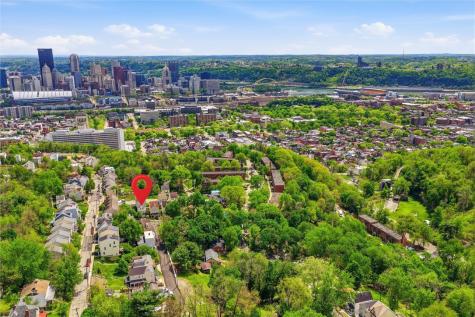 222 Cemetery Avenue Fineview PA 15214