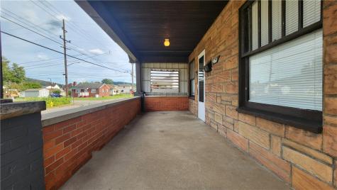 4611 5th Avenue Beaver Falls PA 15010
