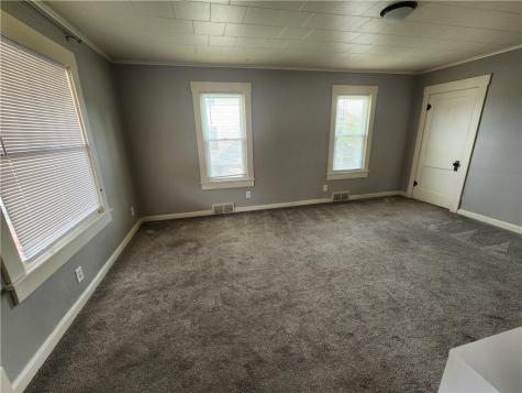4611 5th Avenue Beaver Falls PA 15010