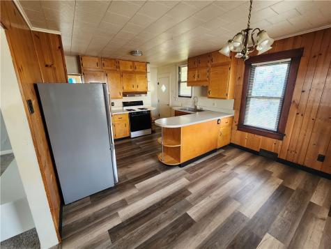 4611 5th Avenue Beaver Falls PA 15010