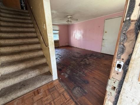 641 Thompson Avenue Clairton PA 15025