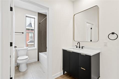 5522 Jackson Street Highland Park PA 15206