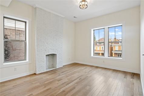 5522 Jackson Street Highland Park PA 15206
