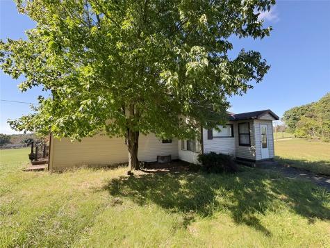 259 Pump Station Road Loyalhanna PA 15670