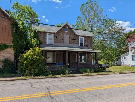 732 N Warren Avenue Apollo Boro PA 15613
