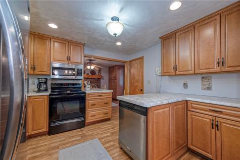 18 Christy Road Delmont PA 15626