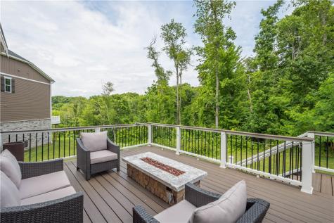 160 Cole Drive Robinson Township PA 15136