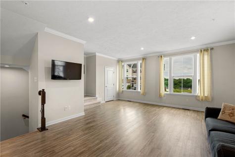 160 Cole Drive Robinson Township PA 15136