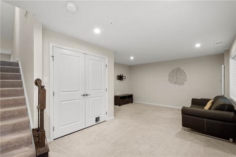 160 Cole Drive Robinson Township PA 15136